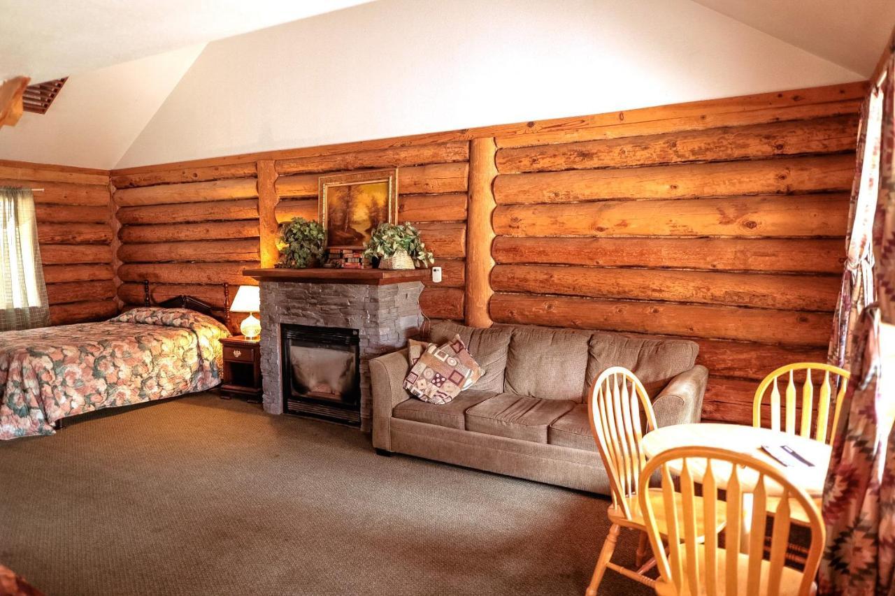 Bear Creek Cabins Midpines Buitenkant foto
