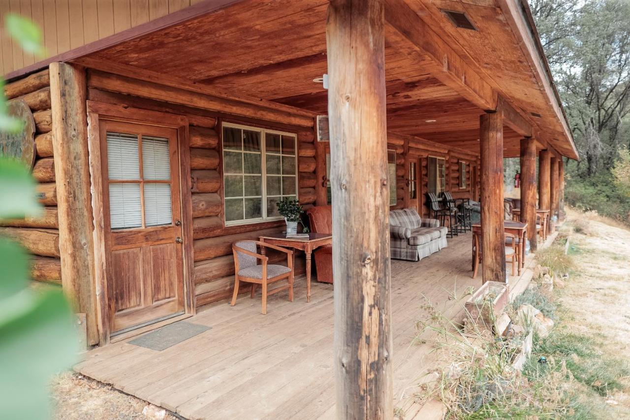 Bear Creek Cabins Midpines Buitenkant foto